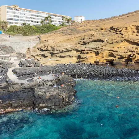 Home2book Scandinavian Vibes, Pool & Terrace