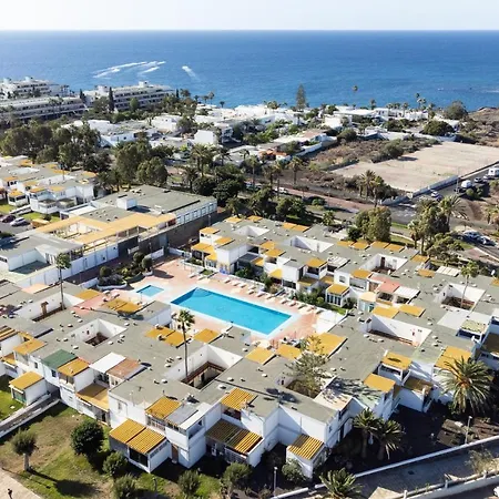 Διαμέρισμα Home2book Scandinavian Vibes, Pool & Terrace *