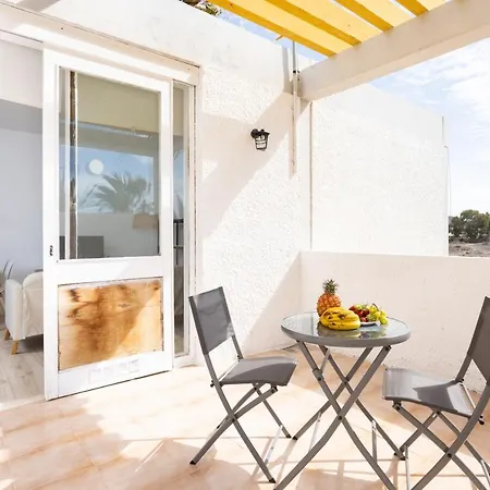 Home2book Scandinavian Vibes, Pool & Terrace דירה